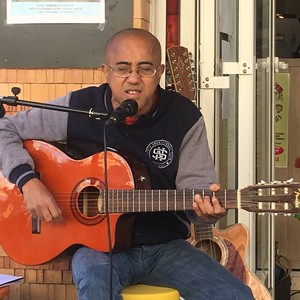Francis - Prof de chant - Tarbes