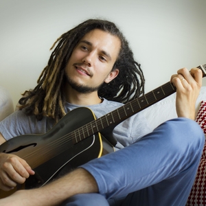 Maxime - Prof de guitare - Corbeil-Essonnes