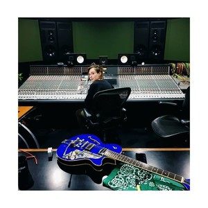Susie - Prof de guitare - Villiers-sur-Marne