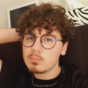 Julian - Prof de maths - Nancy