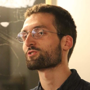 Arthur - Prof de philosophie - Paris