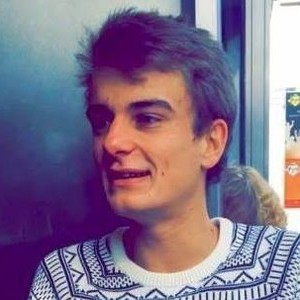 Olivier - Prof d'histoire - Paris