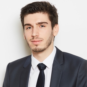 Valentin - Prof d'économie - Paris
