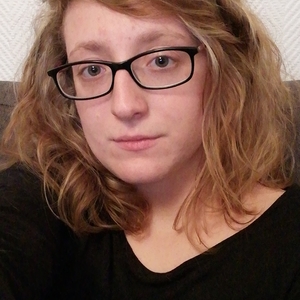 Elodie - Prof de préparation bac es - Bresles