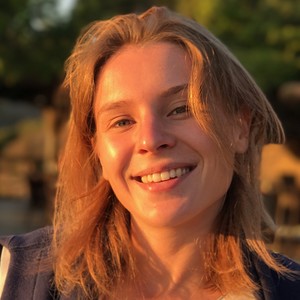 Lola - Prof de maths - Montpellier