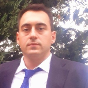 DAVIDE - Prof d'aide aux devoirs - Pavia