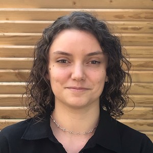Clara - Prof de maths - Andard