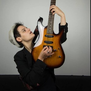 Camille - Prof d'accordéon - Lille