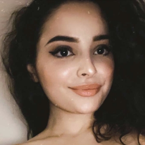 Yasmine - Prof de fle - français langue étrangère - Paris
