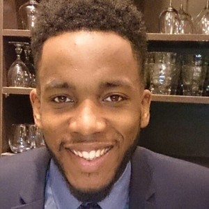 Maxence - Prof de management - Cergy