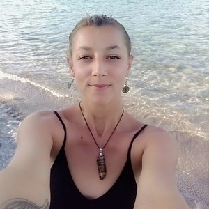 Perrine - Prof de relaxation - Marguerittes