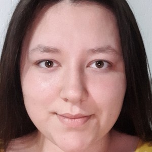 Jasmina - Prof de préparation aux écoles d'art - Clermont-Ferrand