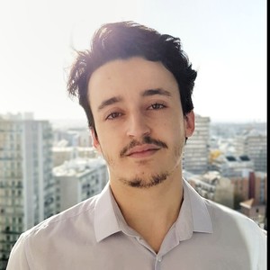 Syphax - Prof d'initiation informatique - Paris