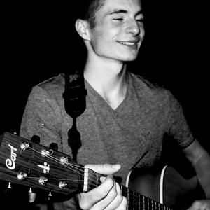 Thibault - Prof de guitare - Sainte-Consorce