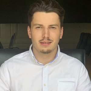 Raphael - Prof d'initiation informatique - Paris 9e