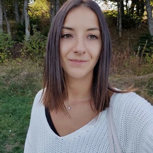 Julie - Prof de cuisine - Saint-Côme-d'Olt