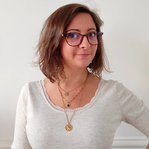 Marine - Prof d'histoire - géo - Paris