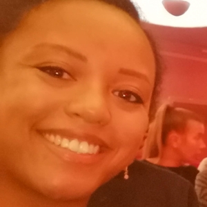 Halima - Prof d'initiation informatique - Paris