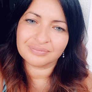 Nadia - Prof de maths - Thuir