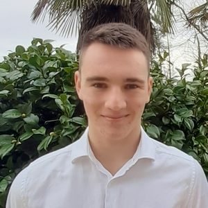 Adrien - Prof de maths - Pau