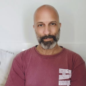 Joao Calos - Prof de fle - français langue étrangère - Barra do Aririu