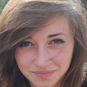 Giulia - Prof de peinture - Paris