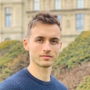 Maxence - Prof d'informatique scolaire - Paris 11e