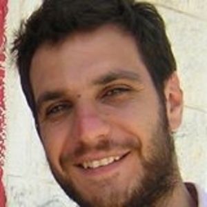 Antonio - Prof d'économie - Saint-Gilles