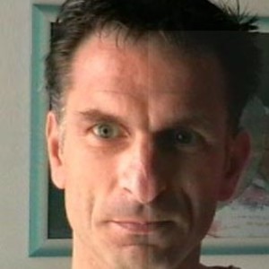 Eduardo - Prof de philosophie - Chartres