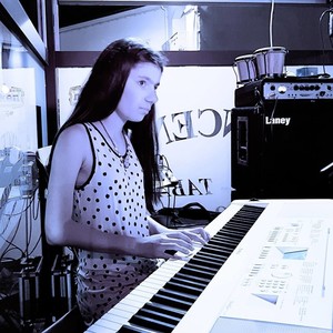 Adélie - Prof de piano - Locminé