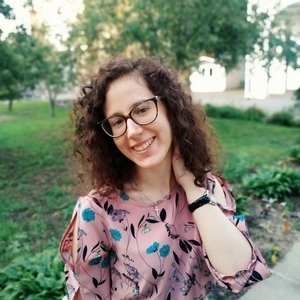 Milana - Prof de piano - Saint-Julien-en-Genevois