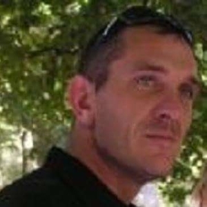 Jean Pierre - Prof de travaux manuels - Montfort-sur-Argens