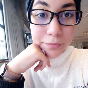 Fatima Zohra - Prof d'arabe - Caen