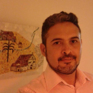 José - Prof de portugais brésilien - Ixelles