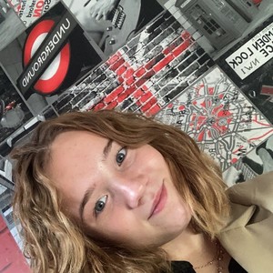 Manon - Prof d'aide aux devoirs - Lillers