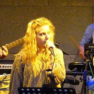Laura - Prof de solfège - Besançon
