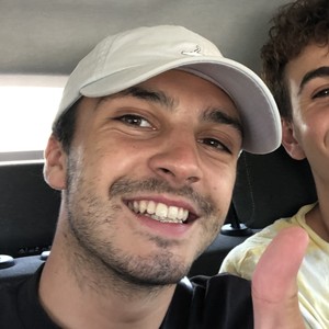 Emilio - Prof de maths - Thiverval-Grignon