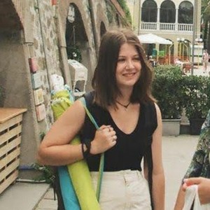 Lou - Prof de maths - Lyon