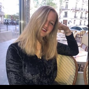 Valentine - Prof de français - Paris