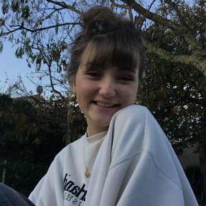 Violette - Prof de maths - Les Sables-d'Olonne