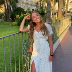 Anais - Prof de maths - Versailles