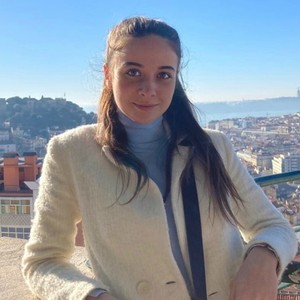 Alix - Prof d'anglais - Paris