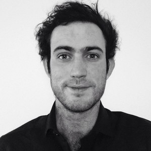 Maxime - Prof de marketing - Paris