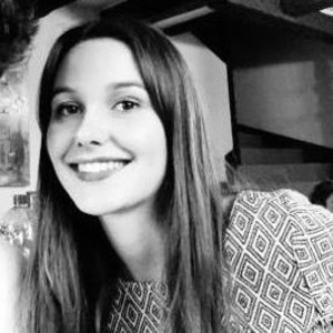 Léonie - Prof de communication digitale - Rennes