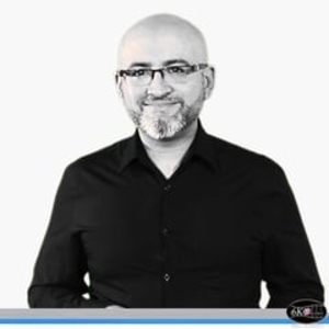 Francisco - Prof de communication - Montigny-le-Bretonneux