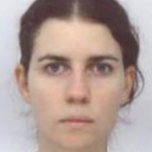 Marianne - Prof d'économie - Paris
