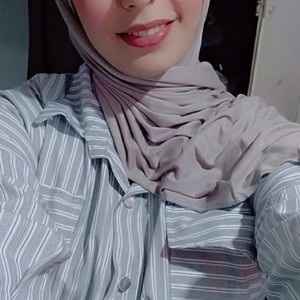 Yasmina - Prof de maths - Villeurbanne