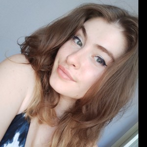 Chloe - Prof d'aide aux devoirs - Tauxigny-Saint-Bauld