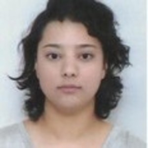 Assia - Prof de management et gestion d'entreprise - Paris