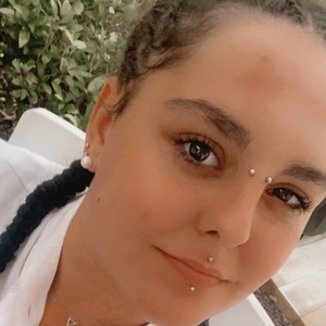 Blandine - Prof de couture - Paris